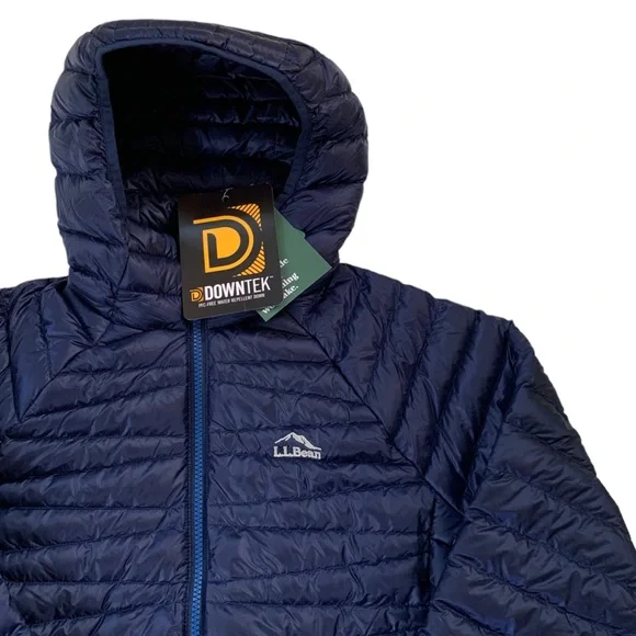 L.L. Bean Women's Ultralight 850 Down Packable Hooded Jacket Navy Size S NWT - Picture 8 of 16